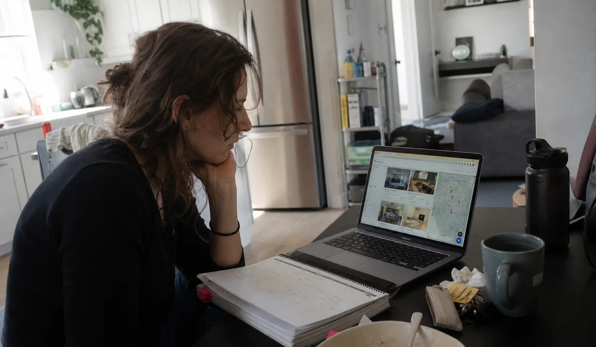 Renter deciding whether to apply now or wait